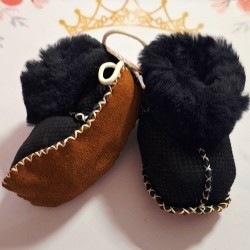 Бебешки зимни кожени буйки в черно каре