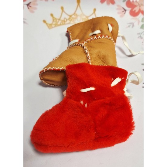 Бебешки кожени пухкави ботушки в кафяво и червено 