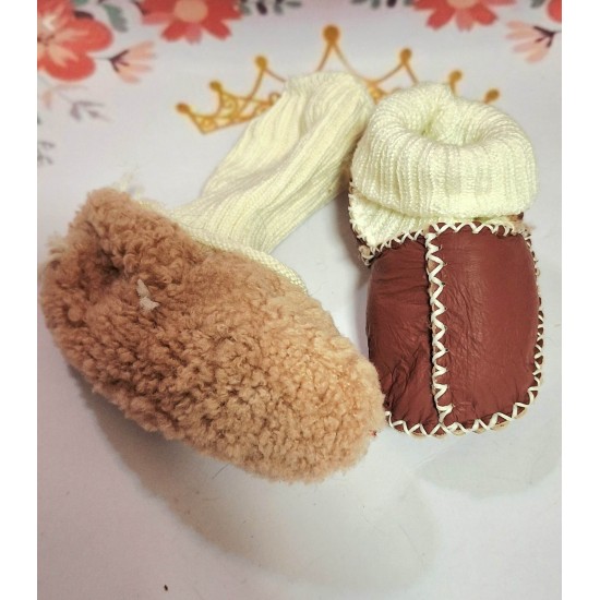 Бебешки буйки с пухкава подплата от естествена кожа в бордо Бебешки буйки с пухкава подплата от естествена кожа в бордо