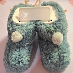 Бебешки пухкави терлички/чорапче в тъмно зелено