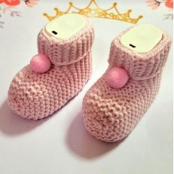 Плетени бебешки чорапки в розово ТОПЧЕНЦЕ