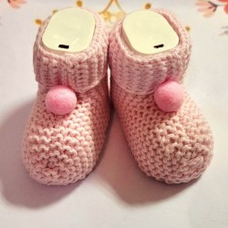 Плетени бебешки чорапки в розово ТОПЧЕНЦЕ Плетени бебешки чорапки в розово ТОПЧЕНЦЕ