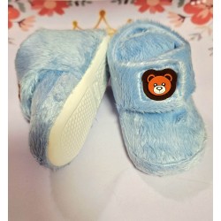 Разкошни бебешки пухкави буйки в светло синьо с МЕЧЕНЦЕ