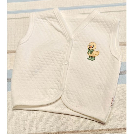 Бебешки елек в бяло с патенце