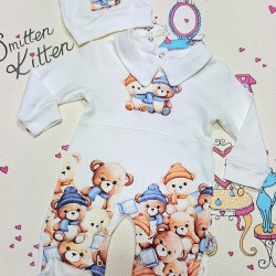 Бебешки гащеризон в бяло с шапка Мечета с шапчици