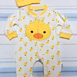 Бебешки гащеризон в бяло и жълто с шапка ПАТЕНЦЕ