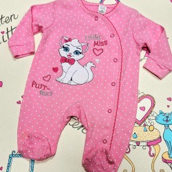 Бебешки гащеризон в розово на бели сърчица  с котенце