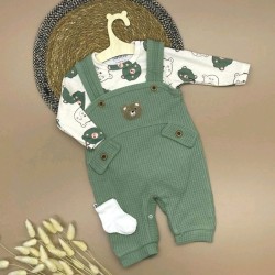 Бебешки комплект от гащеризон,боди и чорапки в  зелено МЕЧЕТА