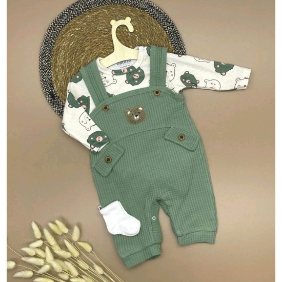 Бебешки комплект от гащеризон,боди и чорапки в  зелено МЕЧЕТА