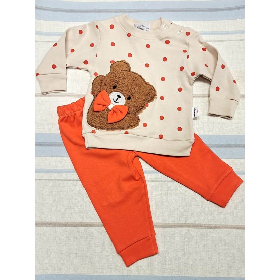 Бебешки комплект в екрю и оранжево МЕЧО с панделка Бебешки комплект в екрю и оранжево МЕЧО с панделка