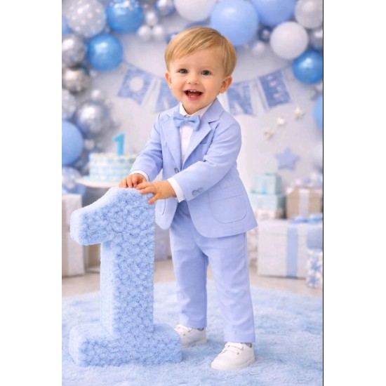 Бебешки официален костюм в светло синьо със сако и папийонка
