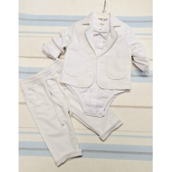 Бебешки официален костюм в бяло със сако и папийонка