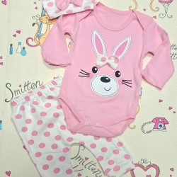 Бебешки комплект в розово и бяло на точки ЗАЙЧЕ с шапка