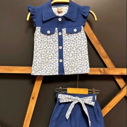 Детски летен комплект в синьо с къси панталонки ДЕЙЗИ