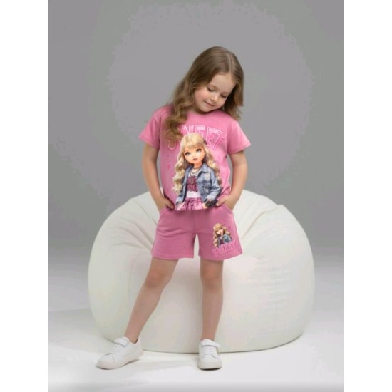 Детски летен комплект в розово с русо момиченце Детски летен комплект в розово с русо момиченце