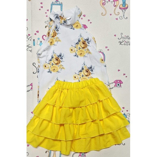 Летен детски комплект от пола и блуза в бяло и жълто с рози