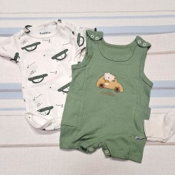 Летен бебешки гащеризон с боди и чорапки в зелено с КОЛА