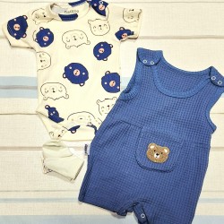 Бебешки летен гащеризон с боди и чорапки в синьо МЕЧЕТА Бебешки летен гащеризон с боди и чорапки в синьо МЕЧЕТА