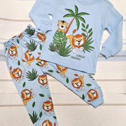 Детска памучна пижама в светло синьо с ЛЪВЧЕТА Детска памучна пижама в светло синьо с ЛЪВЧЕТА