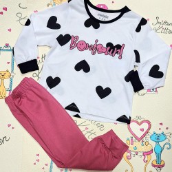 Детска памучна пижама в бяло и розово на сърца 