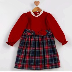 Коледна детска рокля в червено каре Коледна детска рокля в червено каре