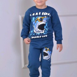 Детски ватиран комплект в тъмносиньо с АКУЛА Детски ватиран комплект в тъмносиньо с АКУЛА