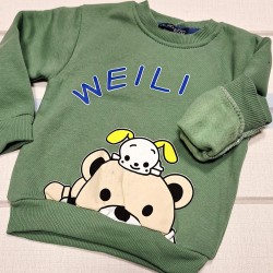 Ватирана детска блуза в зелено с мечета