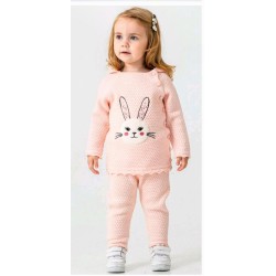 Детски плетен комплект в нежно розово ЗАЙЧЕ с качулка