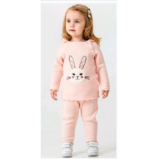 Детски плетен комплект в нежно розово ЗАЙЧЕ с качулка