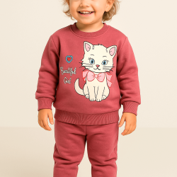 Детски ватиран комплект в бордо с КОТЕ Детски ватиран комплект в бордо с КОТЕ