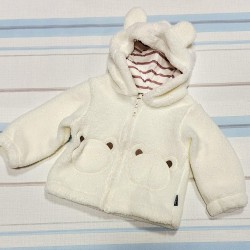 Пухкаво детско яке в бяло с качулка с ушички