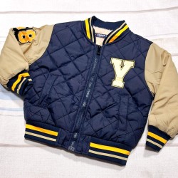 Детско ватирано шушляково преходно яке в тъмносиньо и бежово Детско ватирано шушляково преходно яке в тъмносиньо и бежово