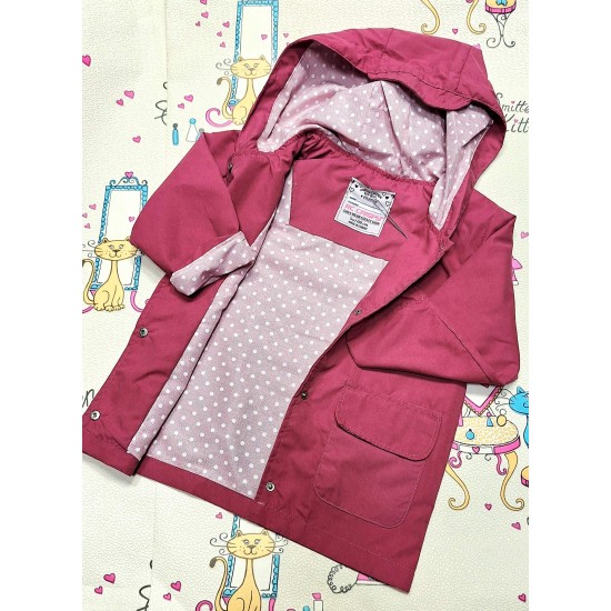 Детско яке ветровка в малиново розово с качулка Детско яке ветровка в малиново розово с качулка