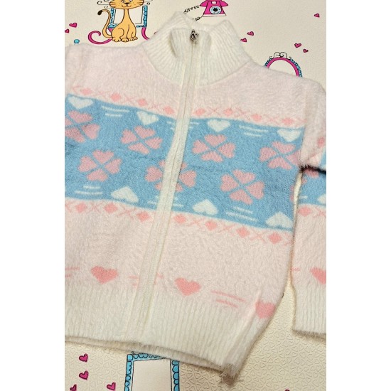 Детска много мека жилетка в бяло с розови и сини СЪРЧИЦА Детска много мека жилетка в бяло с розови и сини СЪРЧИЦА