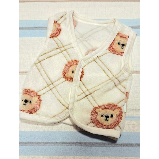 Бебешки пухкав елек в бяло с ЛЪВЧЕТА