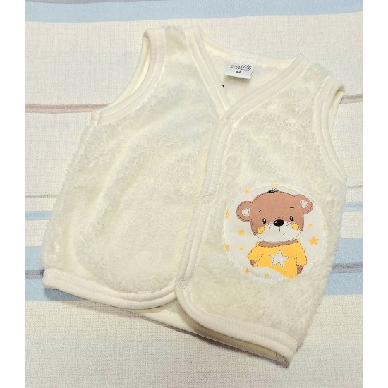 Пухкав бебешки елек в бяло с меченце