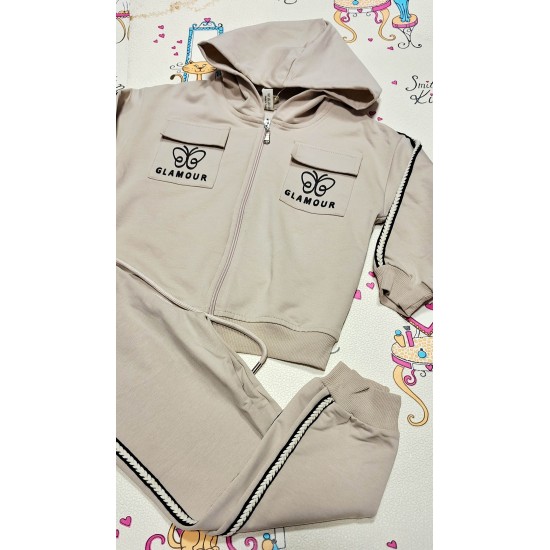 Детски спортен комплект в екрю ПЕПЕРУДА Сс качулка