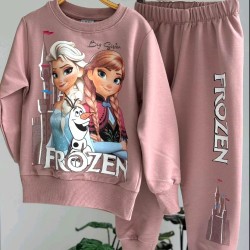 Детски памучен комплект в тъмно розово с Елза и Ана Детски памучен комплект в тъмно розово с Елза и Ана