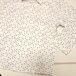 Елегантен костюм за момче със синьо сако и папийонка