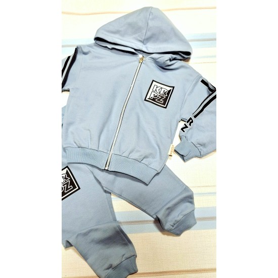 Детски спортен комплект в светло синьо СПОРТИ