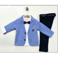 Елегантен костюм за момче със синьо сако и папийонка